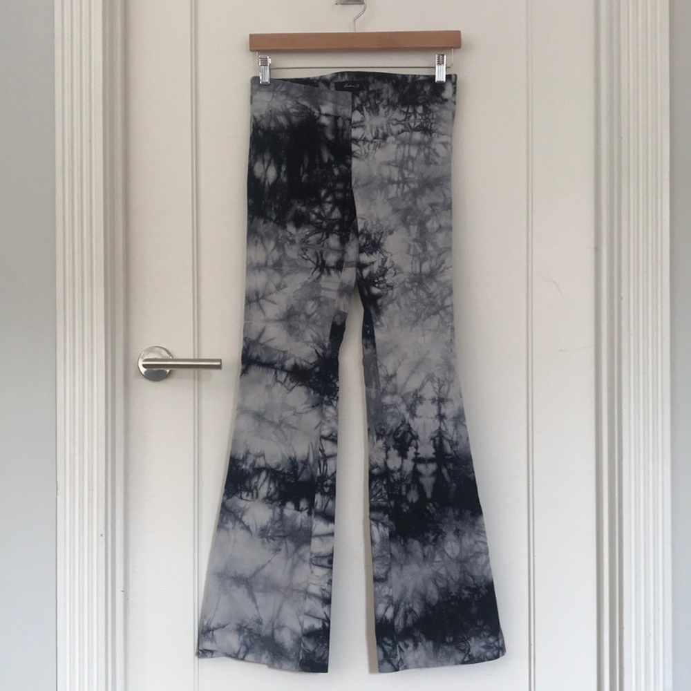 Arden B Vintage Black and White Tie Dye Flared Pants!
